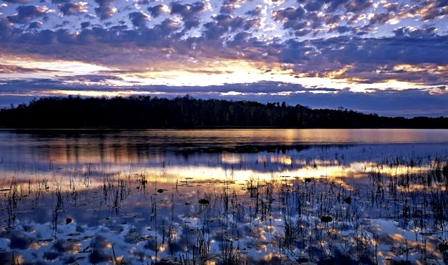 thunder-lake-minnesota_25314_990x742.jpg